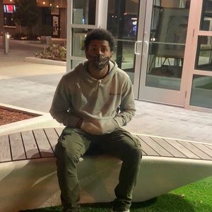 Meet your Posher, Jadiel